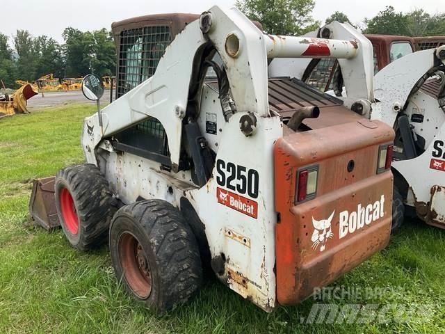 Bobcat S250 Minicargadoras