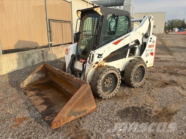 Bobcat S570 Minicargadoras