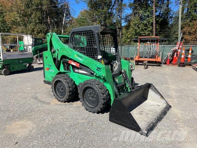 Bobcat S570 Minicargadoras