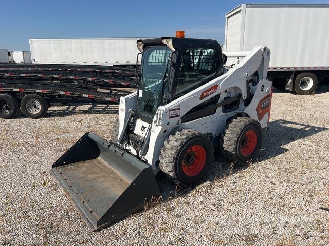 Bobcat S770 Minicargadoras