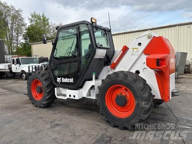 Bobcat V723 Carretillas telescópicas