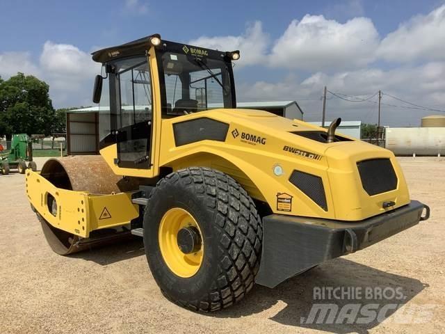 Bomag BW211D-5 Rodillos de un solo tambor