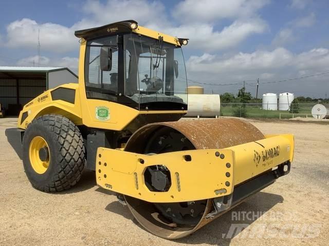 Bomag BW211D-5 Rodillos de un solo tambor