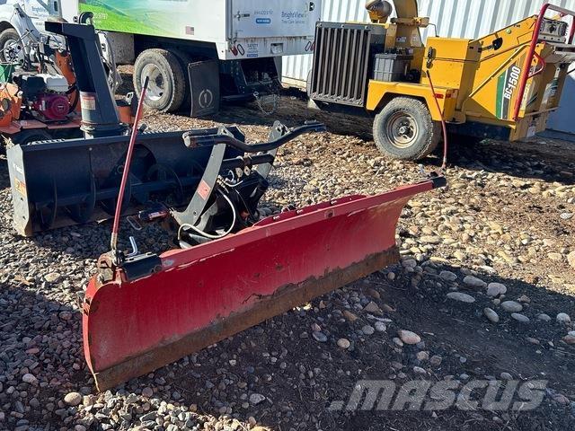 Boss  Láminas y cuñas quitanieves