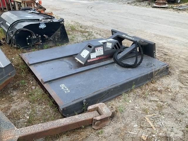 Bradco 15330 Tractores corta-césped