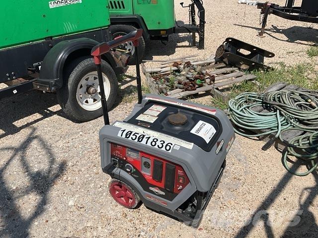  Briggs Q6500 Acumuladores de energía con baterías