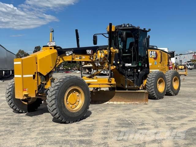 CAT 150 Motoniveladoras