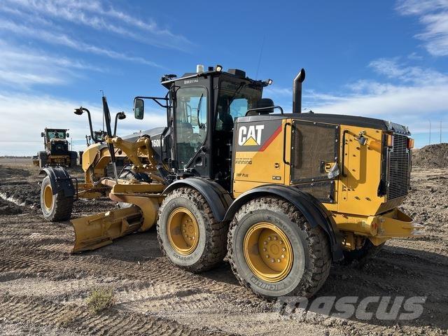 CAT 160M Motoniveladoras