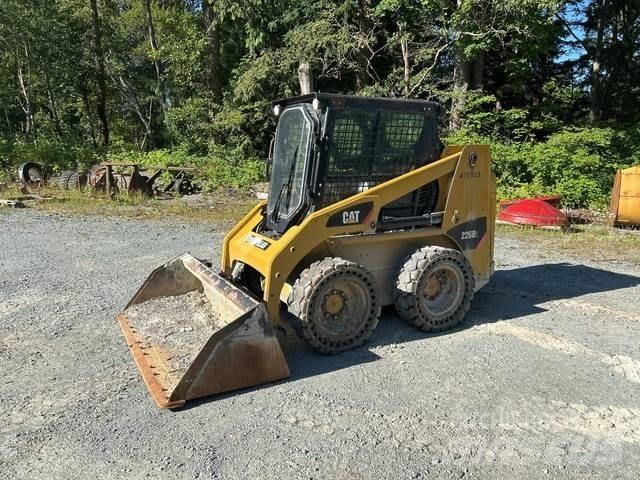 CAT 226B3 Minicargadoras