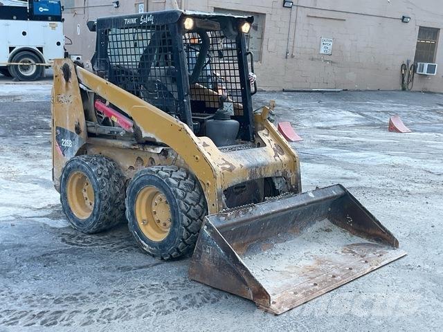 CAT 226B3 Minicargadoras