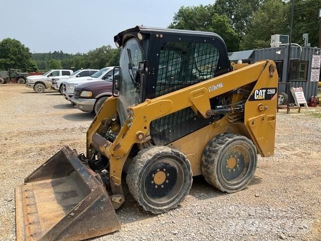 CAT 226D Minicargadoras