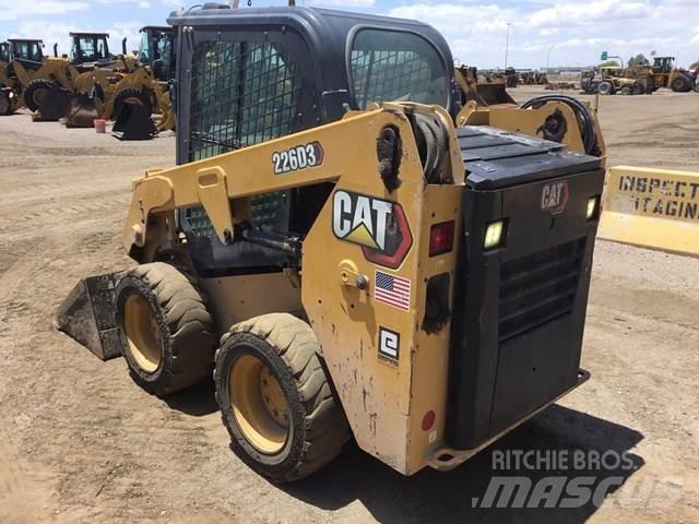 CAT 226D3 Minicargadoras