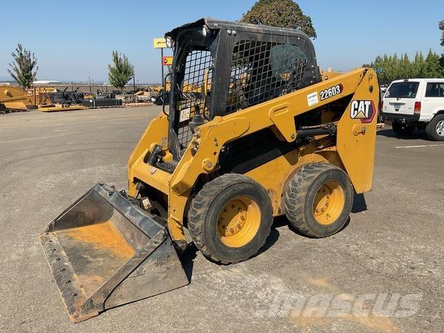 CAT 226D3 Minicargadoras