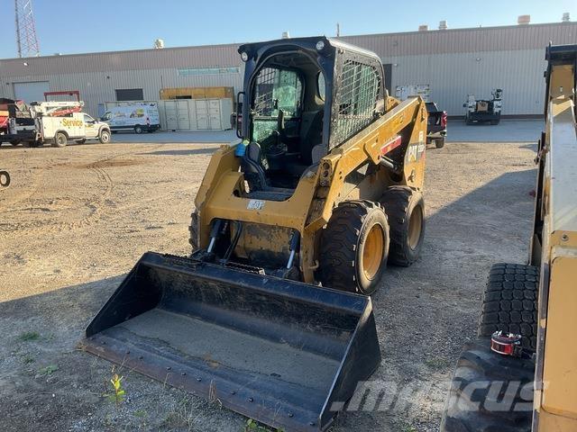 CAT 236D Minicargadoras