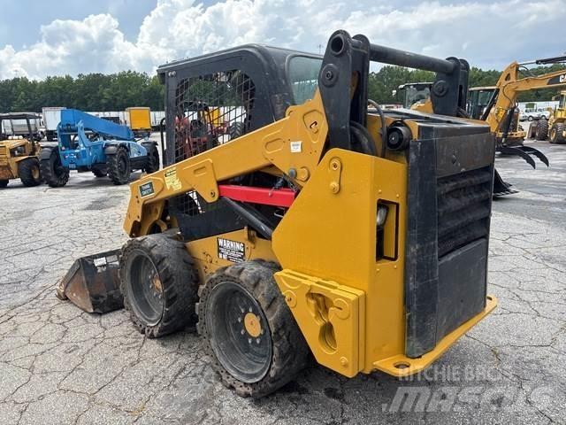CAT 242D Minicargadoras