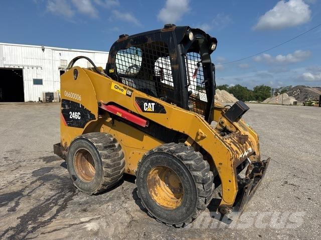 CAT 246C Minicargadoras