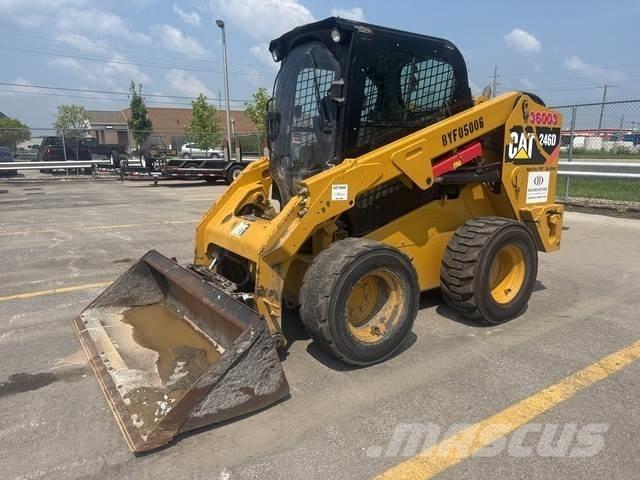 CAT 246D Minicargadoras