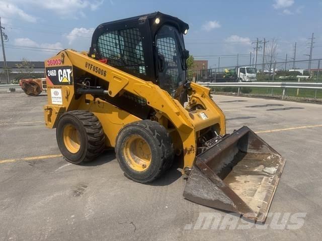 CAT 246D Minicargadoras
