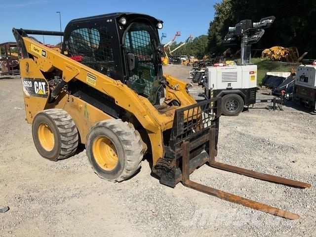 CAT 262D Minicargadoras