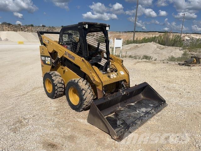 CAT 262D Minicargadoras