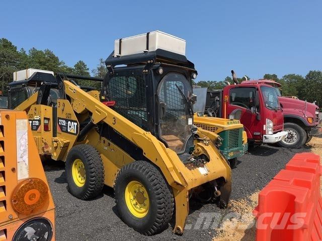 CAT 272D2XHP Minicargadoras