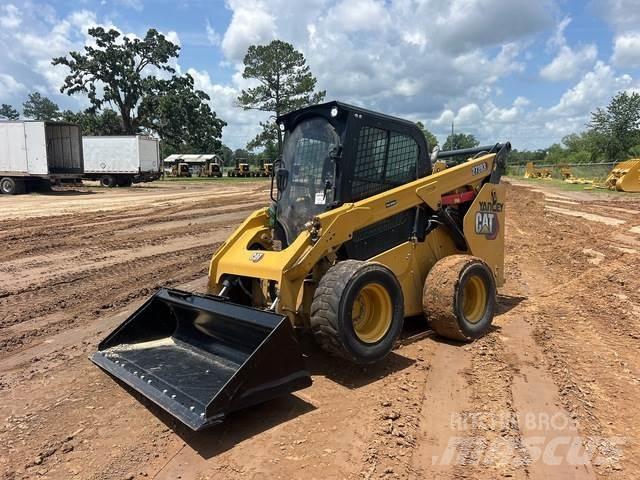 CAT 272D3 Minicargadoras