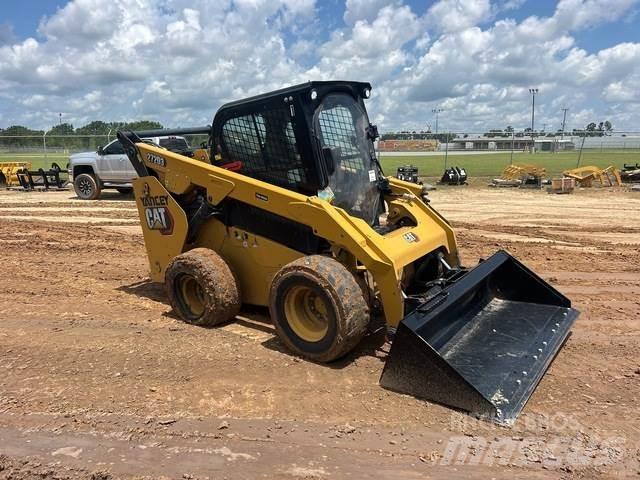CAT 272D3 Minicargadoras