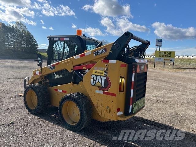 CAT 272D3 Minicargadoras