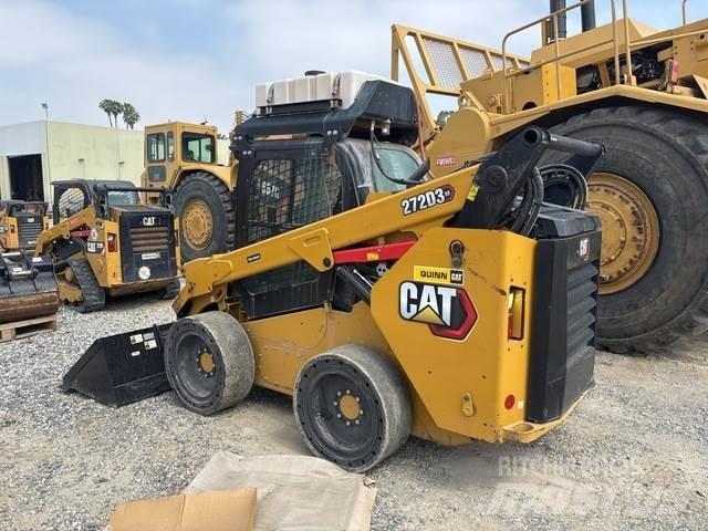 CAT 272D3 XE Minicargadoras