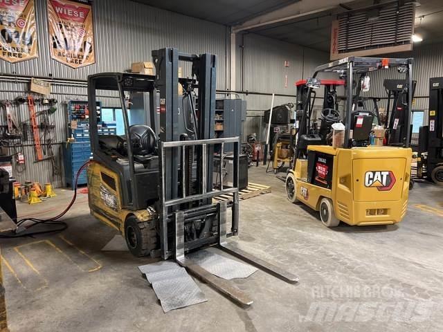 CAT 2ET4000 Carretillas de horquilla eléctrica