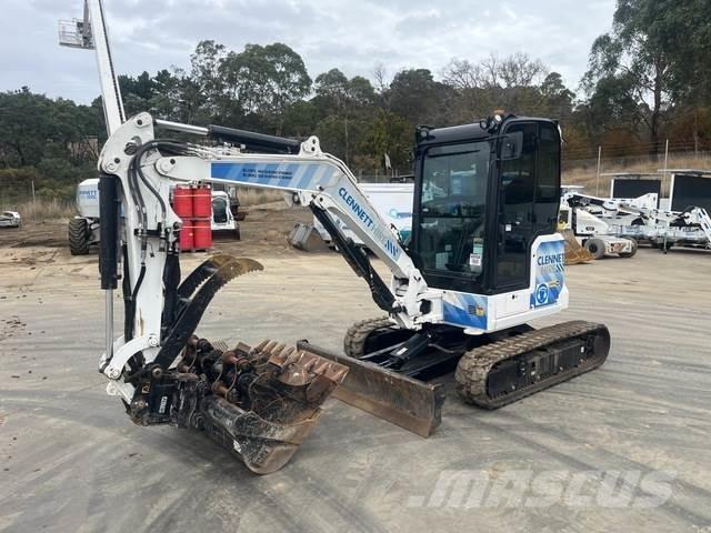 CAT 303.5CR Mini excavadoras < 7t