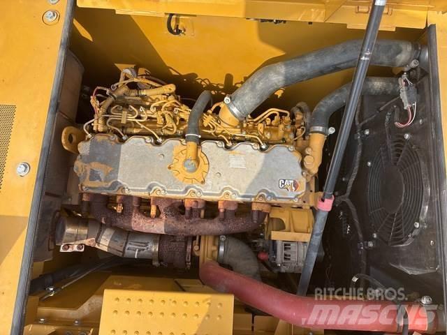 CAT 323GC Excavadoras de cadenas