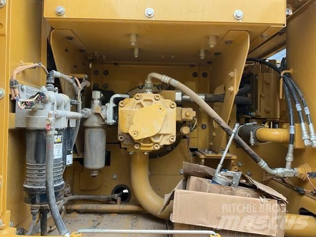 CAT 323GX Excavadoras de cadenas
