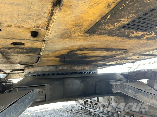 CAT 390D L Excavadoras de cadenas