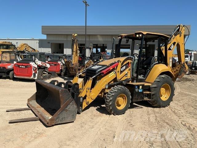 CAT 420F2IT Retrocargadoras