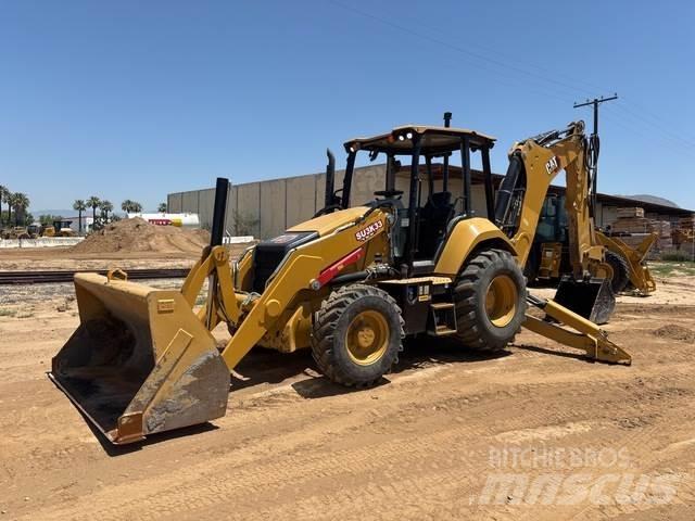 CAT 450 Retrocargadoras