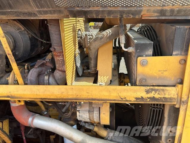 CAT 525C Arrastrador de troncos