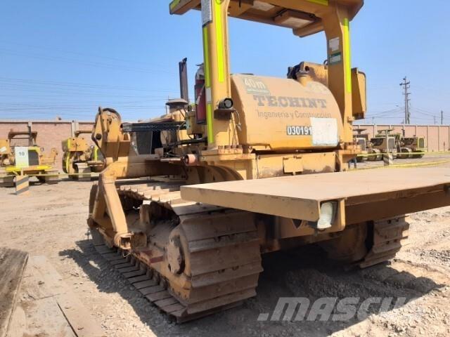 CAT 572F Grúa tiendetubos