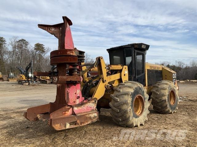 CAT 573 Talador apilador