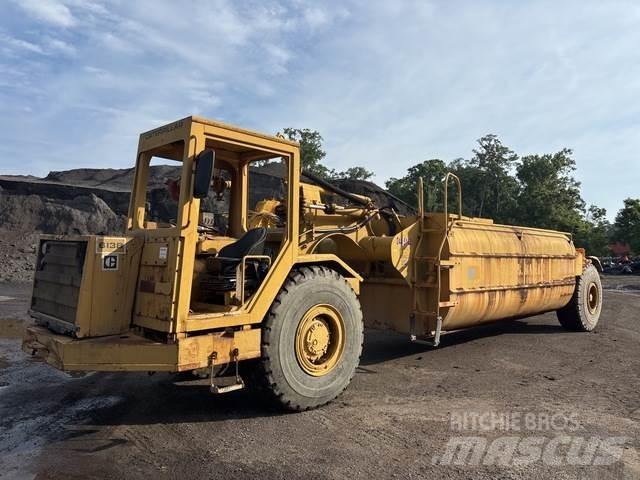 CAT 613B Camiones cisterna