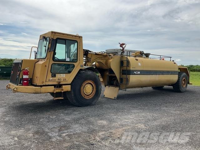 CAT 613C Camiones cisterna