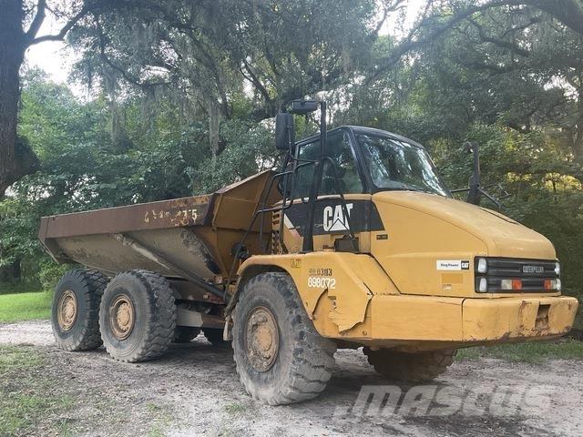 CAT 725 Dúmpers articulados