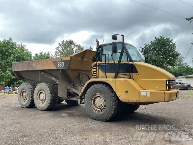 CAT 730 Dúmpers articulados
