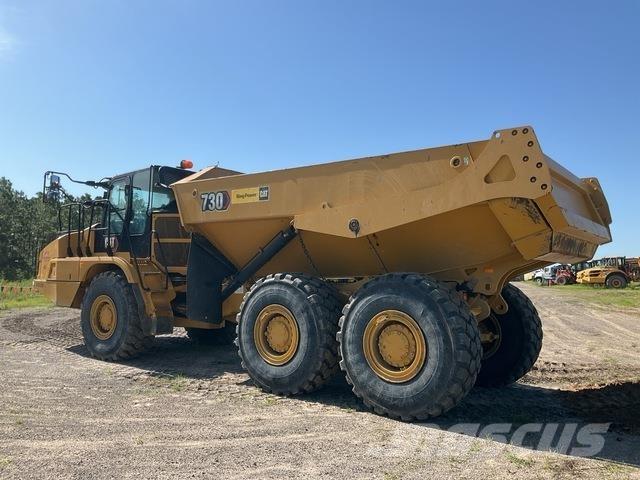 CAT 730 Dúmpers articulados