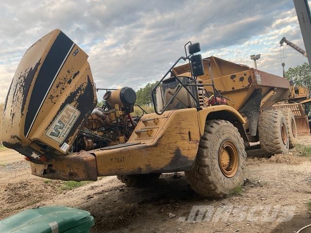 CAT 735 Dúmpers articulados