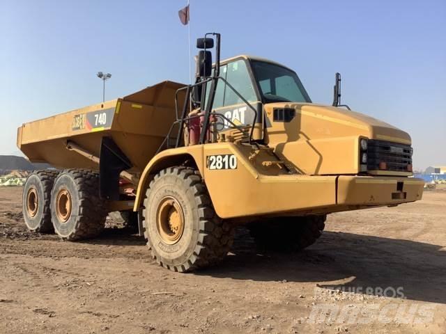 CAT 740 Dúmpers articulados