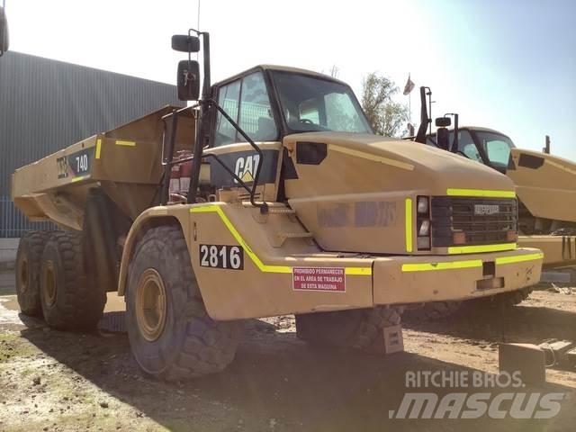 CAT 740 Dúmpers articulados