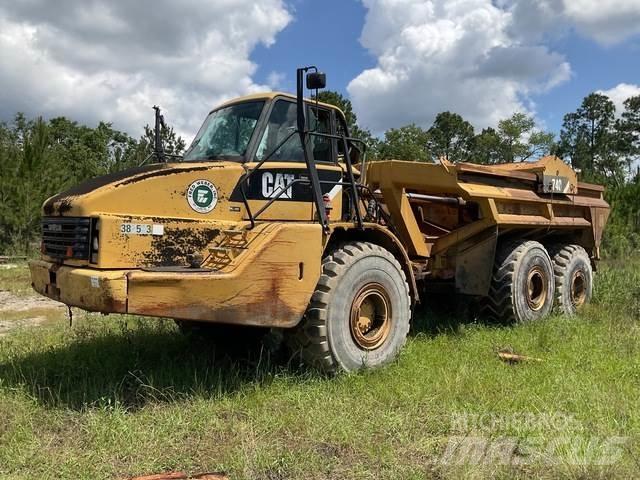 CAT 740 Dúmpers articulados
