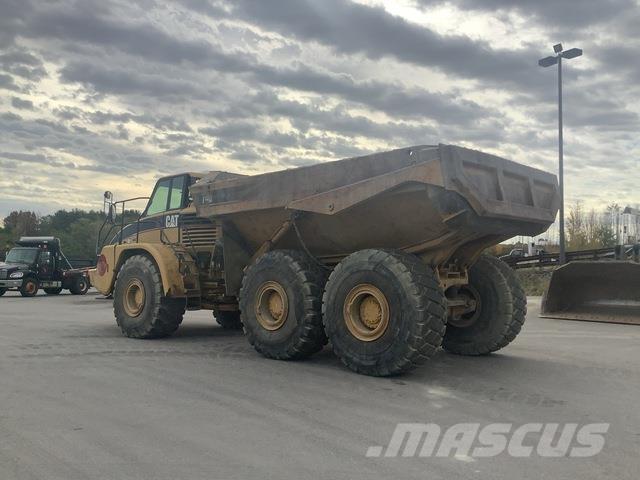 CAT 740 Dúmpers articulados