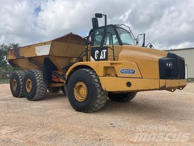 CAT 740B Dúmpers articulados